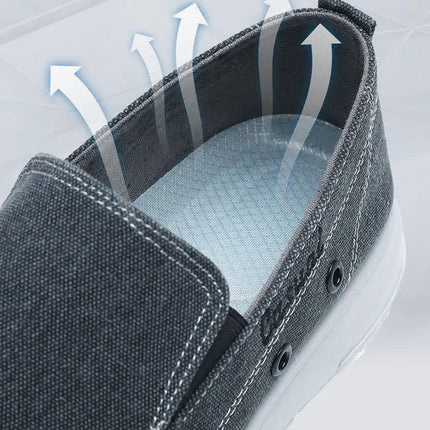 Casual canvas shoes