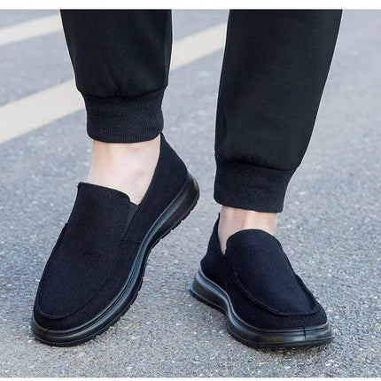 Casual canvas shoes