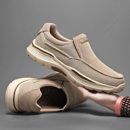 Slip-on canvas shoes 