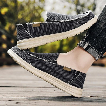 Breathable casual canvas shoes