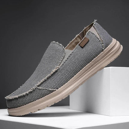 Breathable casual canvas shoes