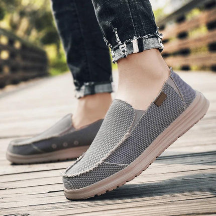 Breathable casual canvas shoes